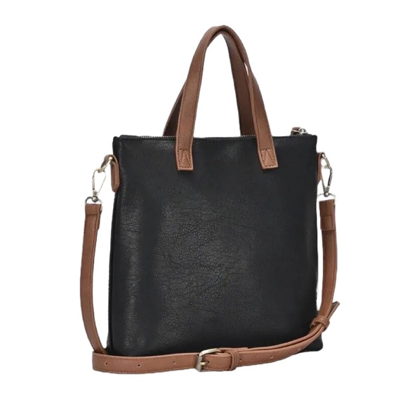 Antik Kraft Handbags - Antik Kraft Bree Crossbody Bag